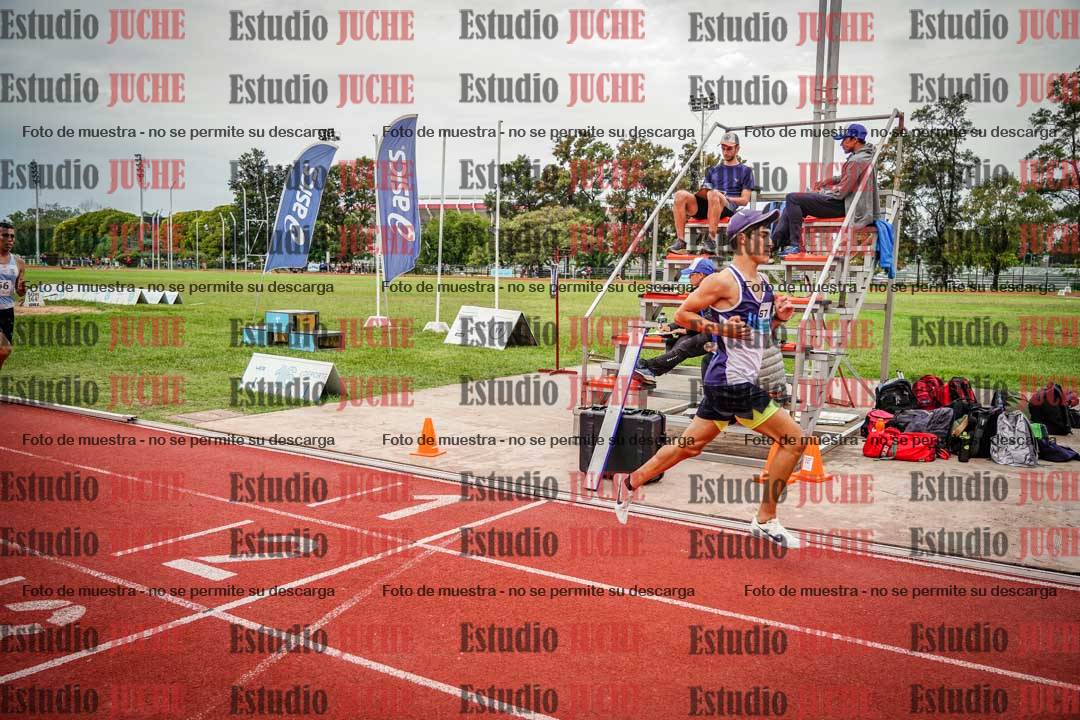 Fotos de los 3000 m llanos de varones