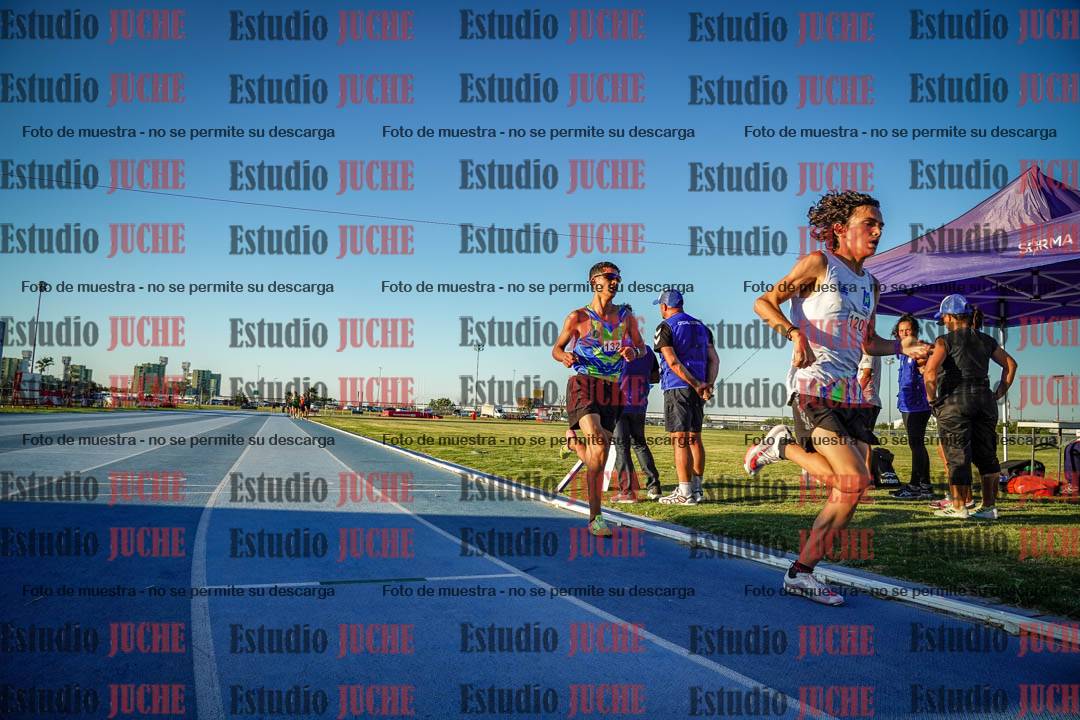 Fotos de los 1500 m llanos de varones