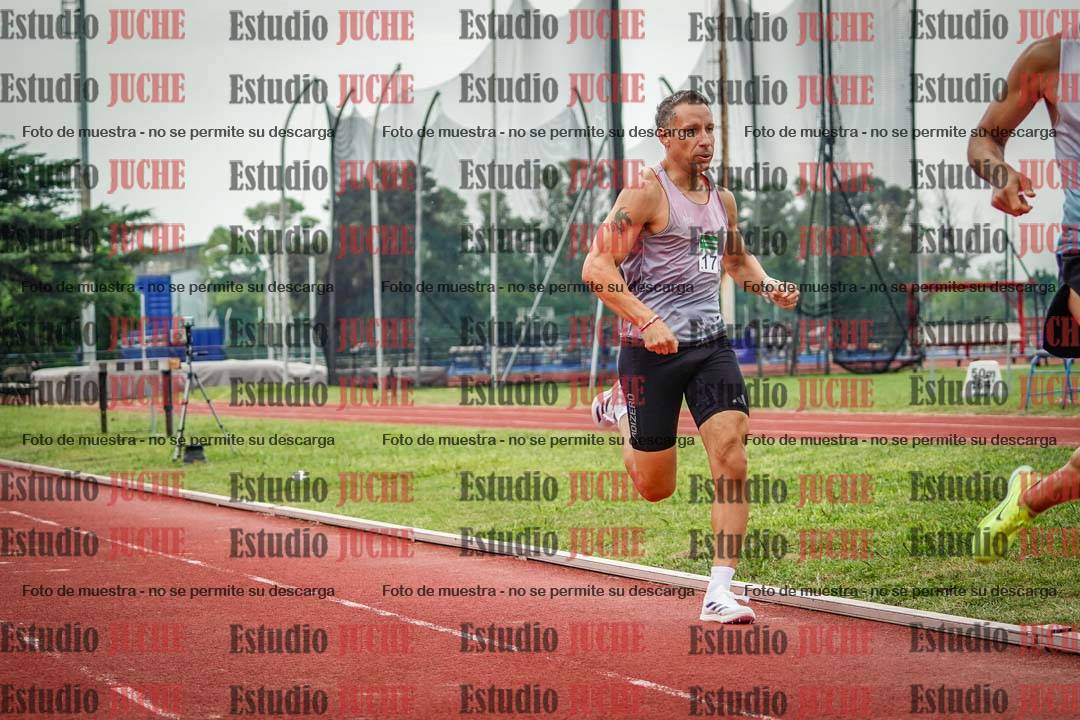 Fotos de los 800 m de varones