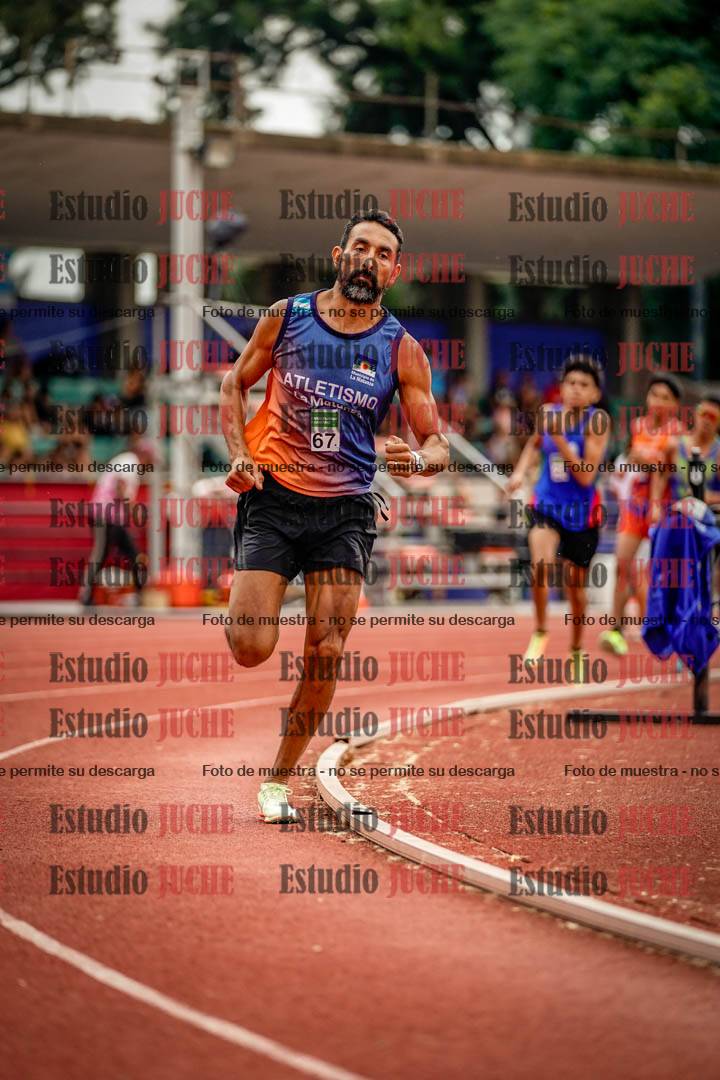 Fotos de los 800 m de varones