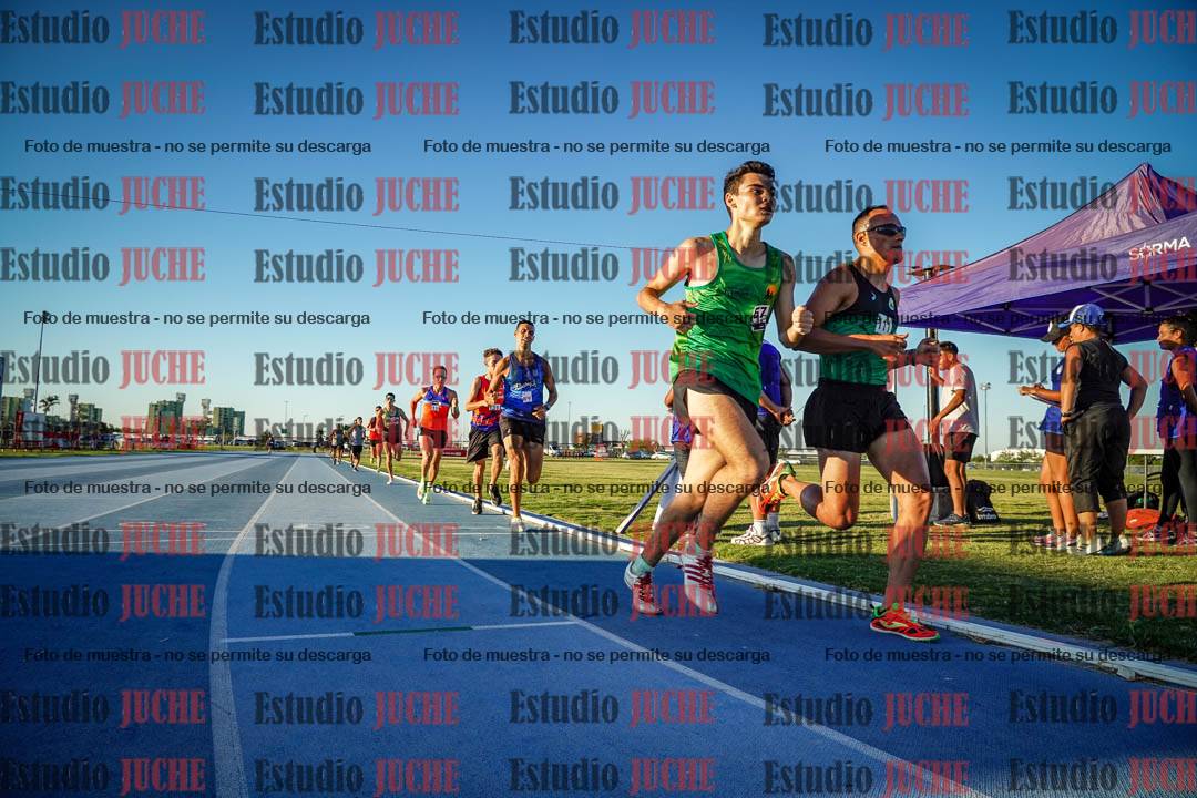 Fotos de los 1500 m llanos de varones