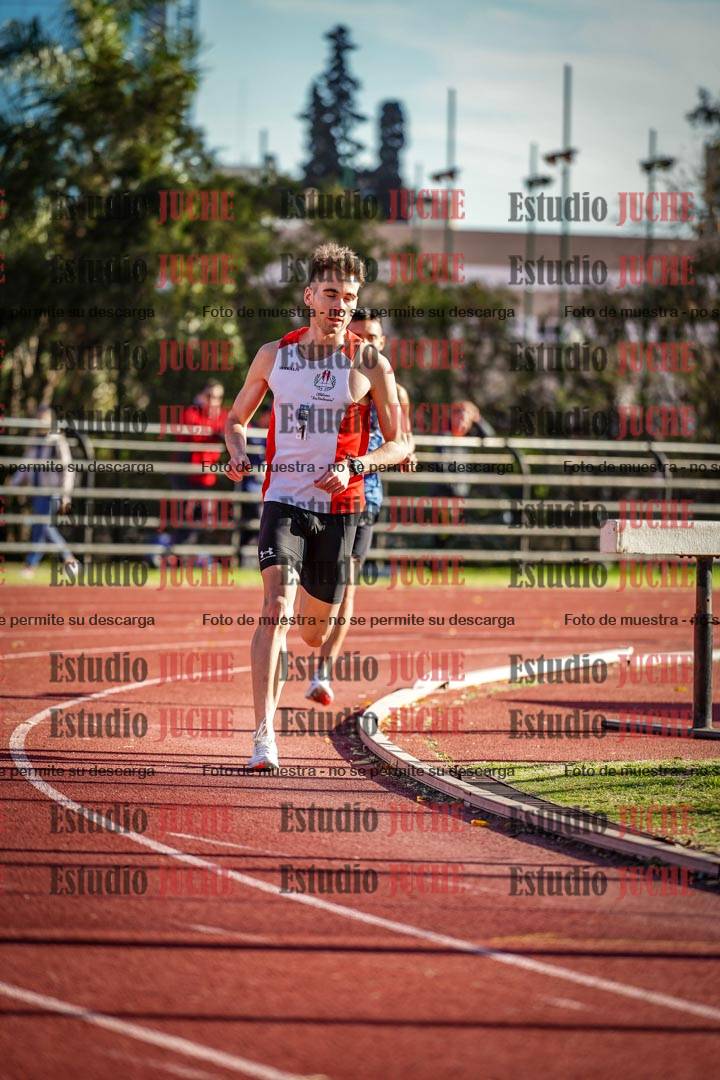 Fotos de los 3000 m llanos de varones