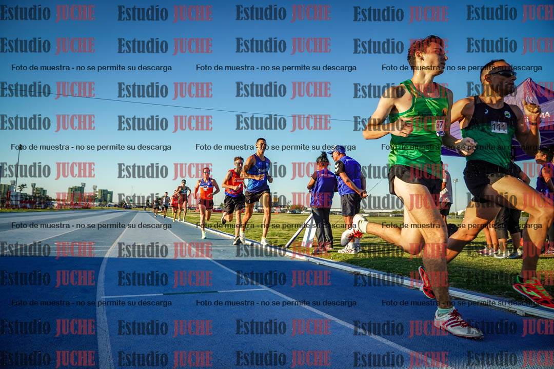 Fotos de los 1500 m llanos de varones