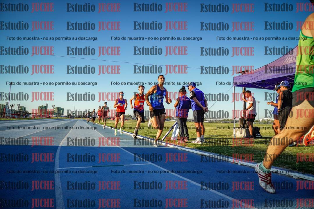 Fotos de los 1500 m llanos de varones