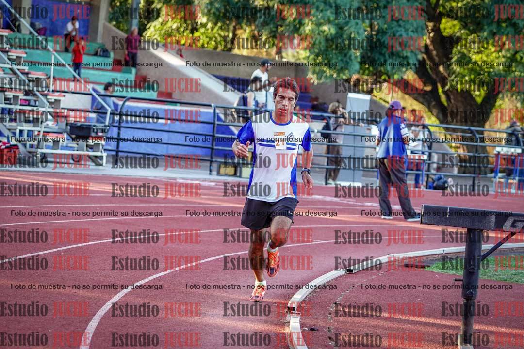 Fotos de los 3000 m llanos de varones