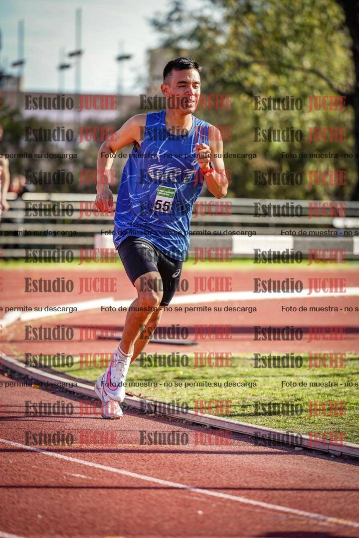 Fotos de los 3000 m llanos de varones