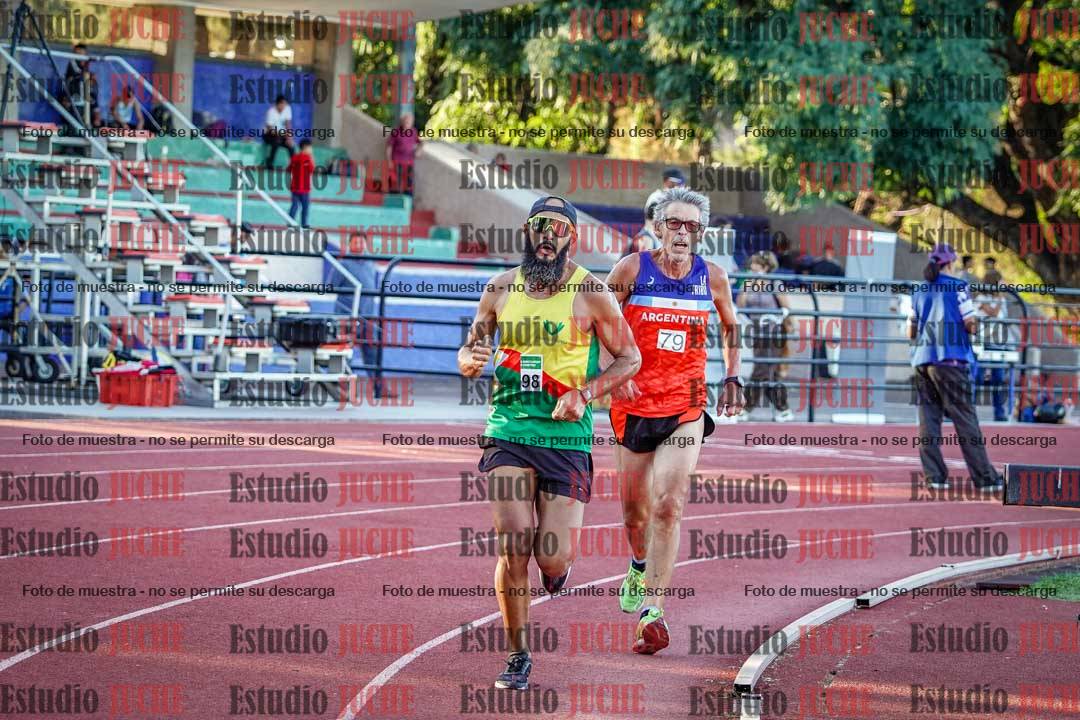 Fotos de los 3000 m llanos de varones