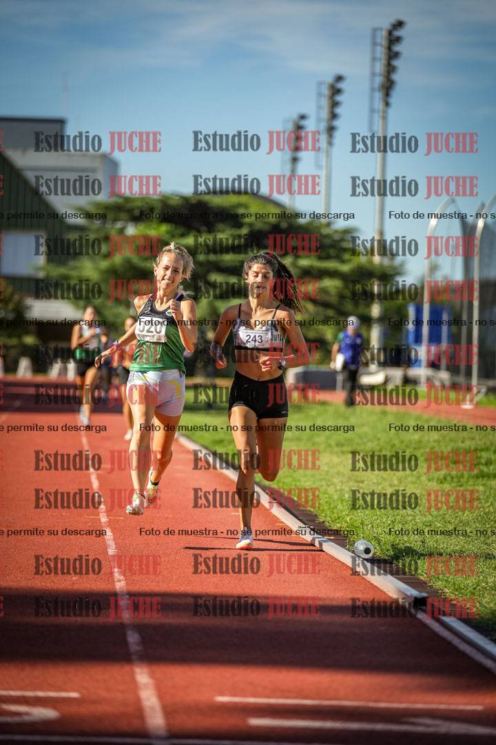 Fotos de los 1500 m llanos de mujeres