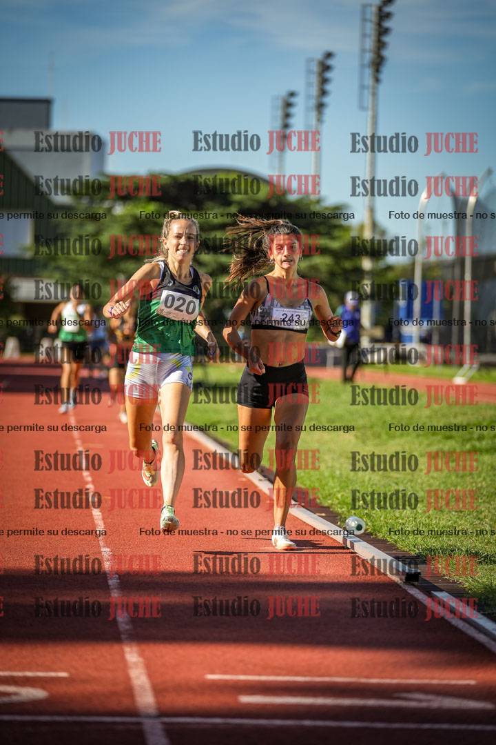Fotos de los 1500 m llanos de mujeres