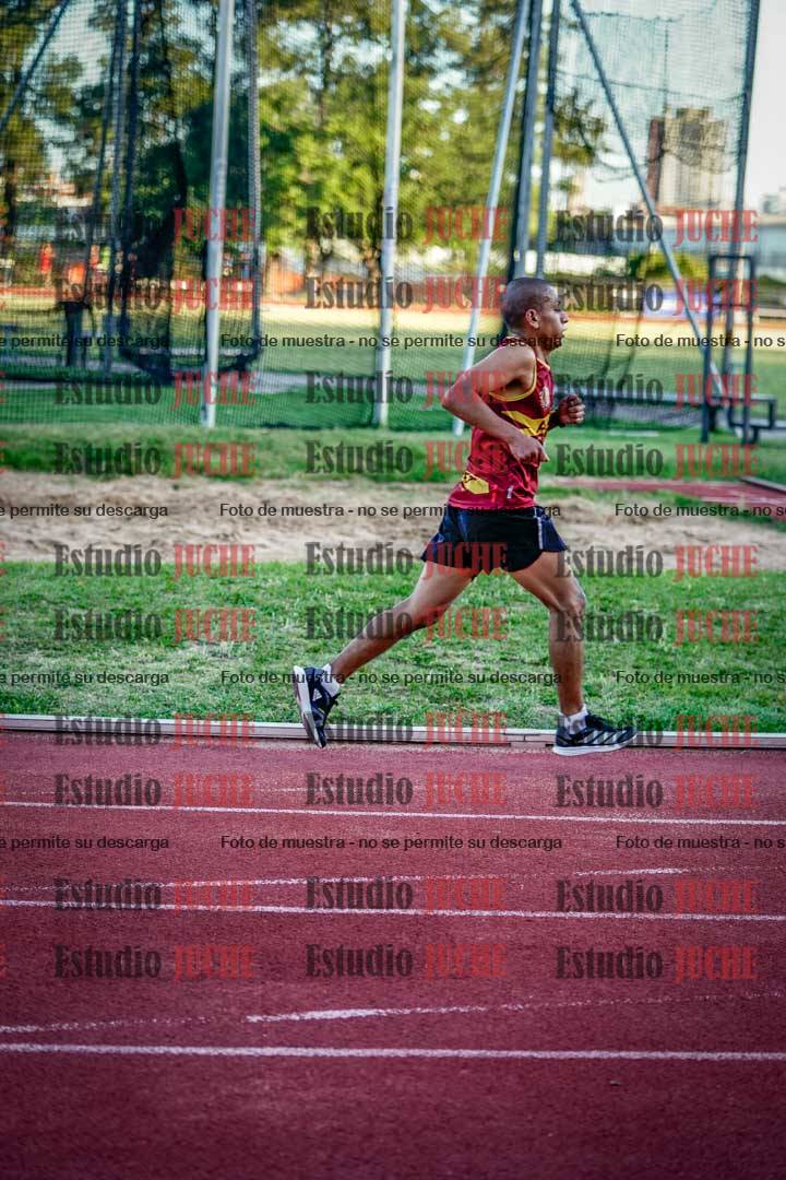 Fotos de los 3000 m llanos de varones