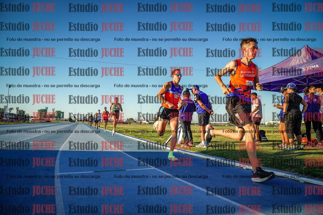 Fotos de los 1500 m llanos de varones