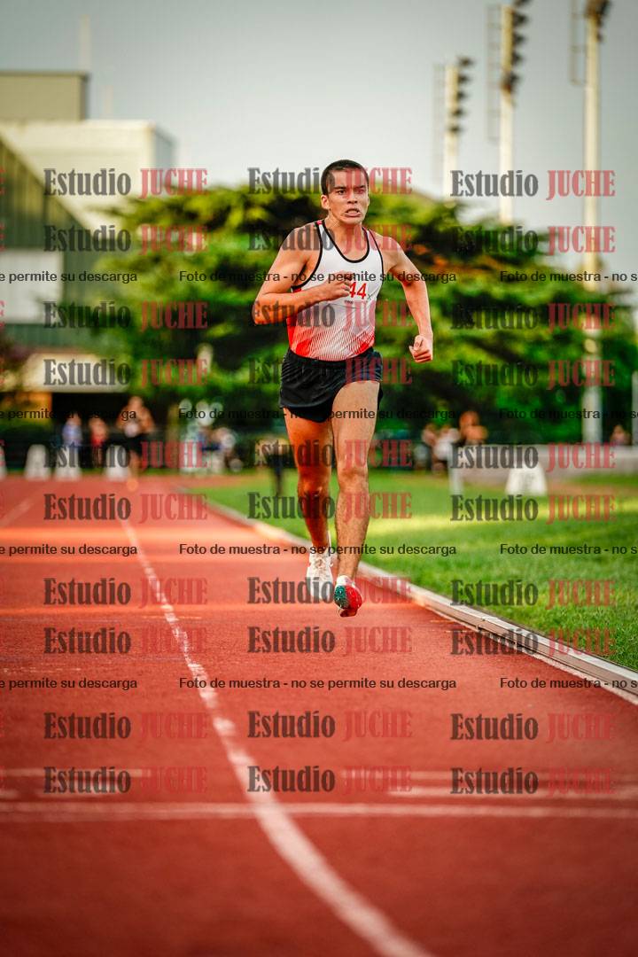 Fotos de los 1500 m llanos de varones