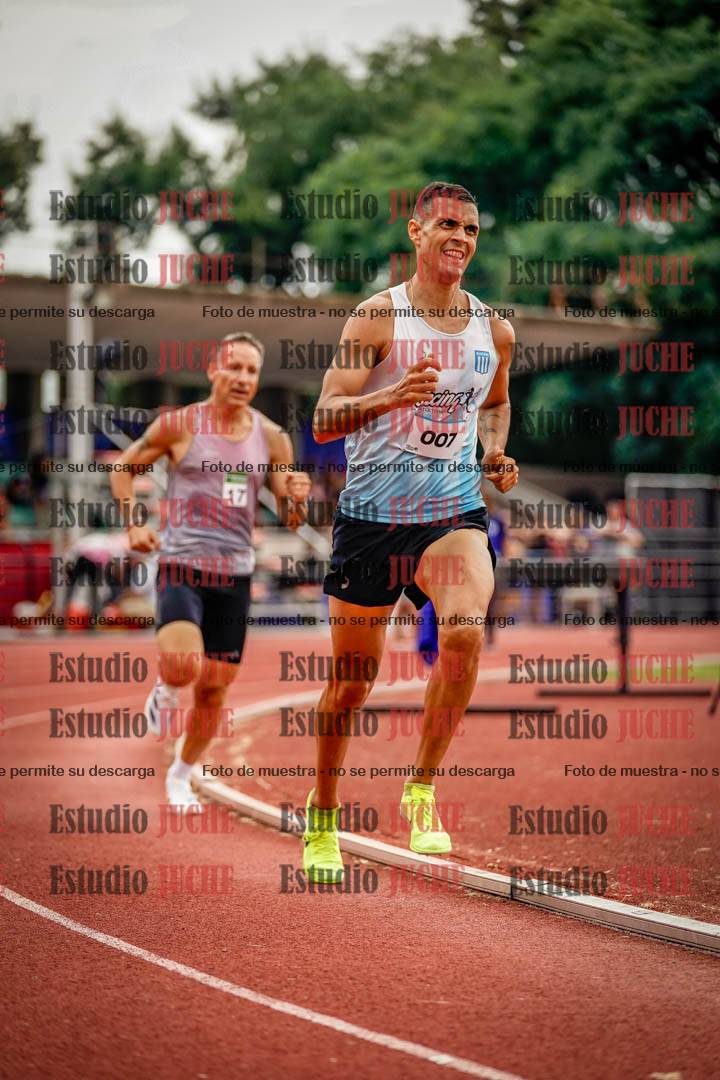 Fotos de los 800 m de varones