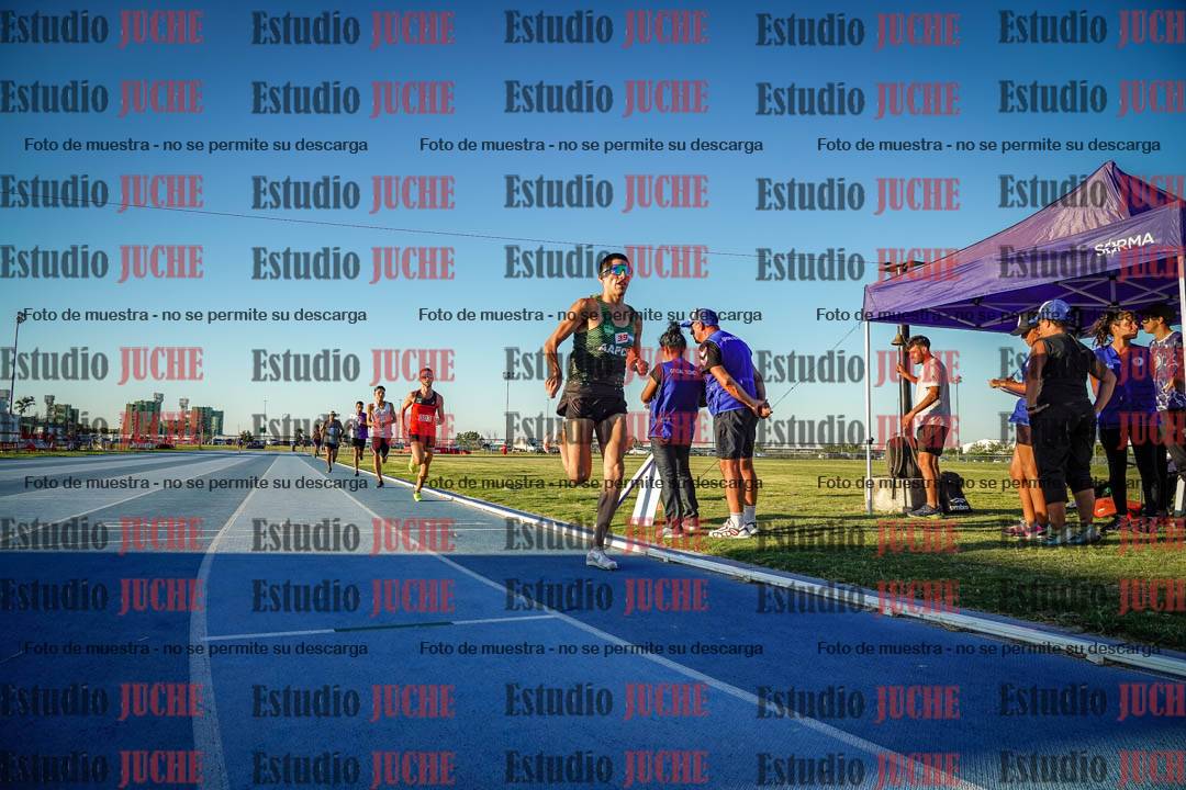 Fotos de los 1500 m llanos de varones