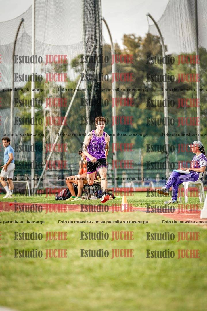 Fotos del salto triple de mujeres y varones