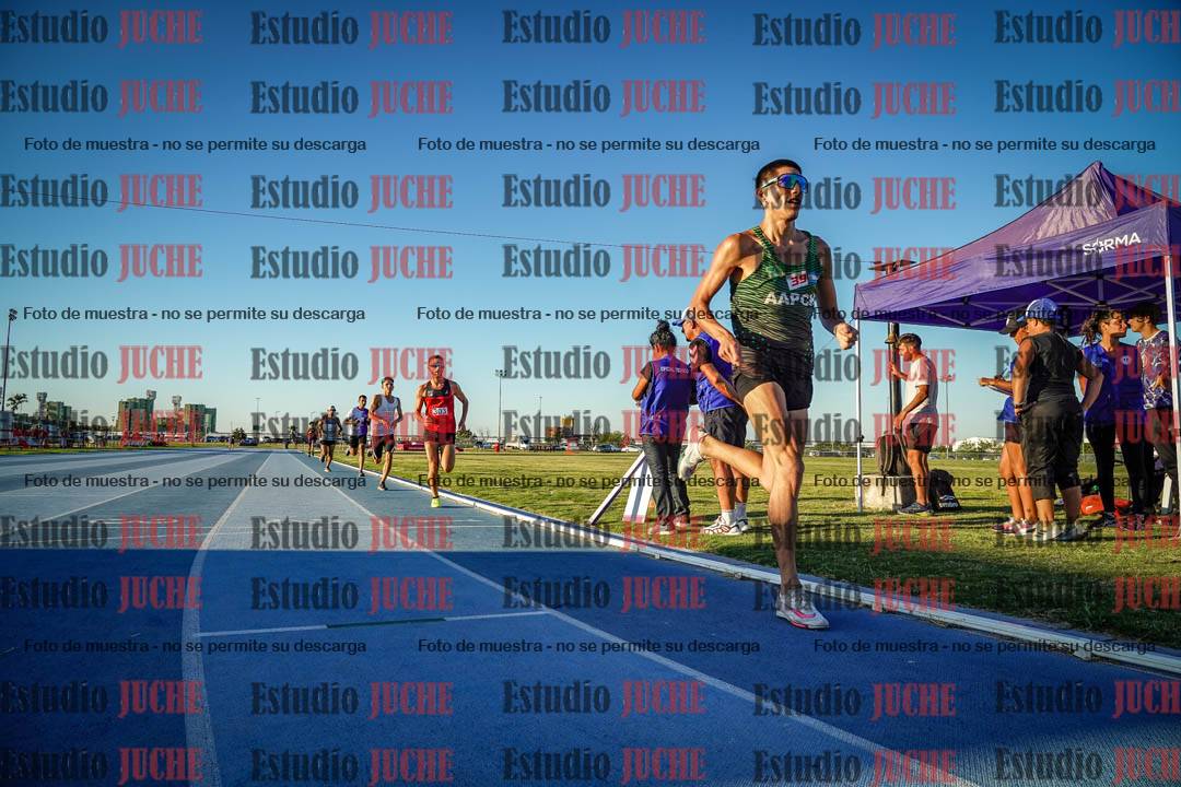 Fotos de los 1500 m llanos de varones