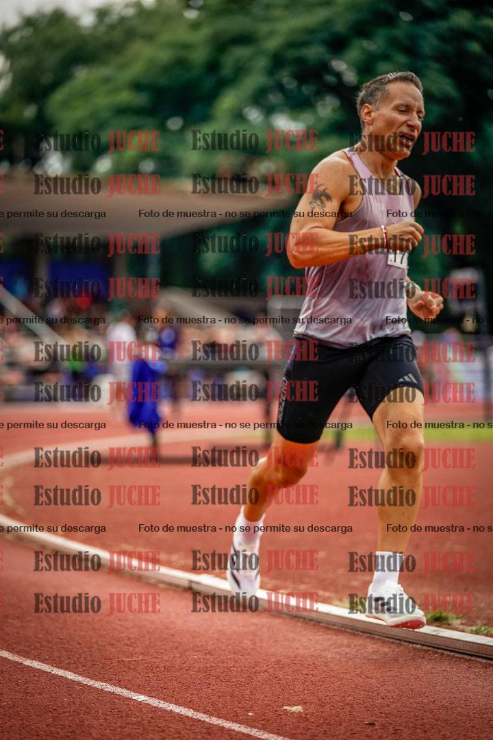 Fotos de los 800 m de varones
