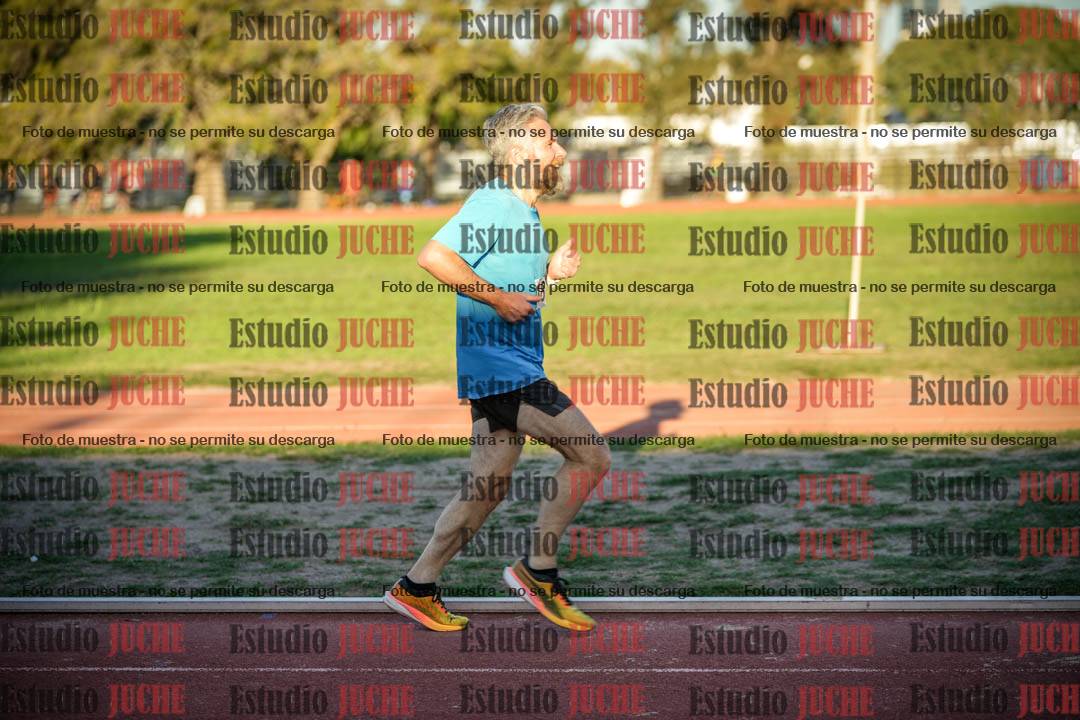 Fotos de los 3000 m llanos de varones