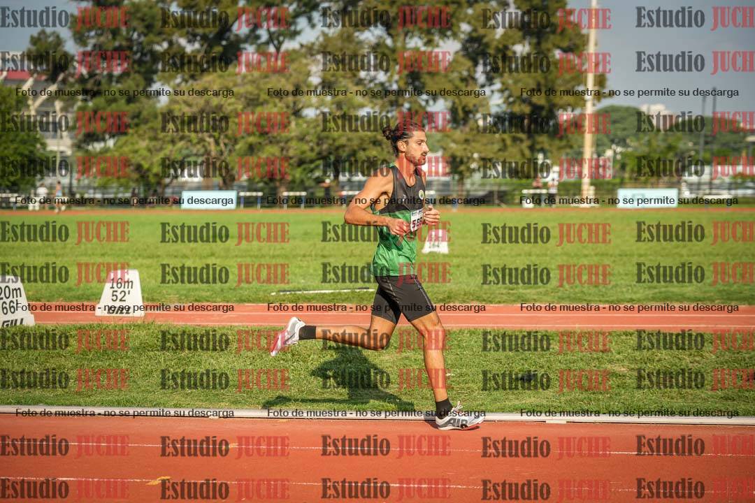 Fotos de los 3000 m llanos de varones