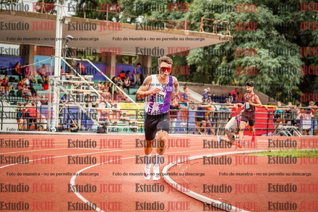 Fotos de los 3000 m llanos de varones