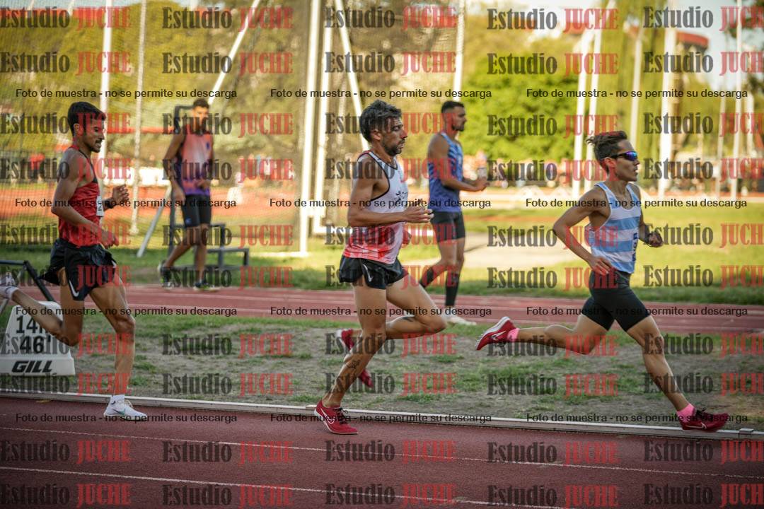 Fotos de los 3000 m llanos de varones