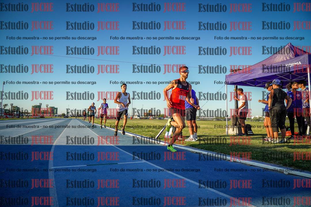 Fotos de los 1500 m llanos de varones