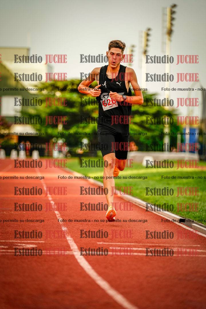 Fotos de los 1500 m llanos de varones