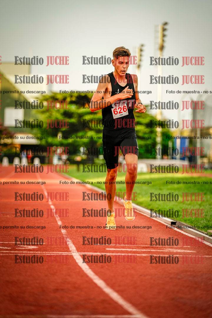 Fotos de los 1500 m llanos de varones