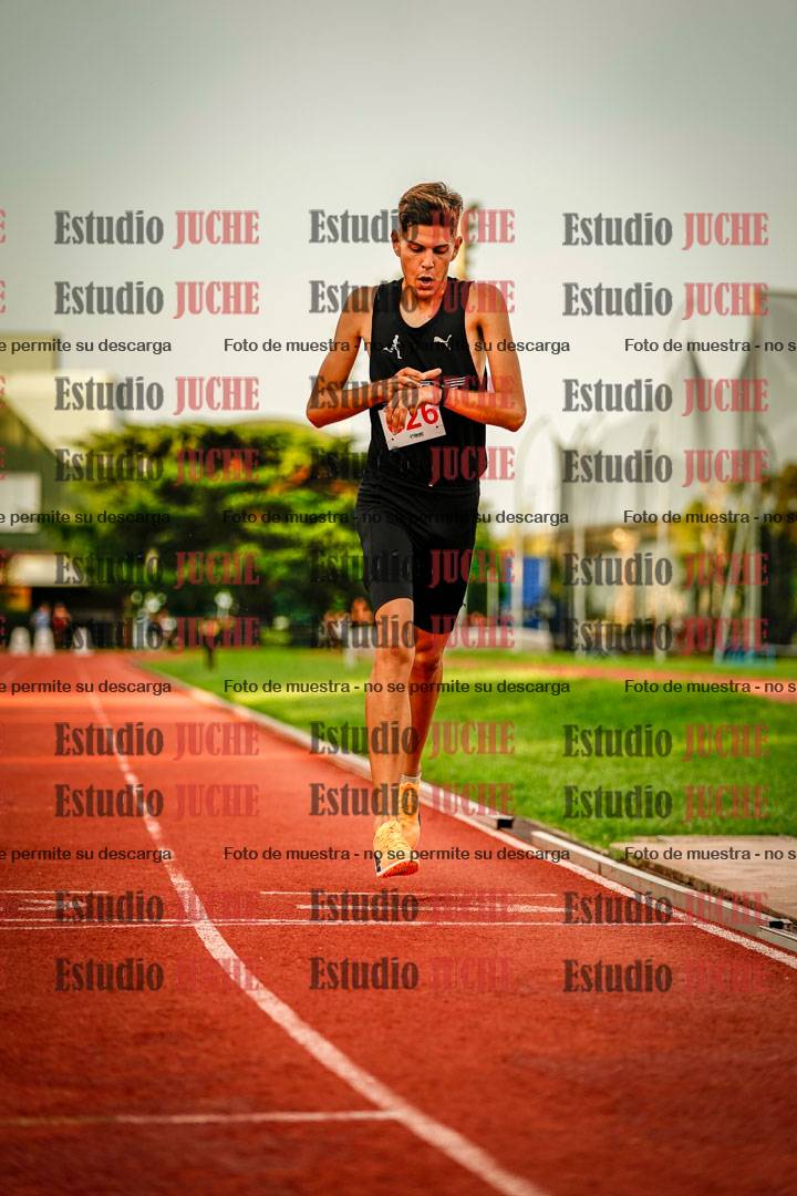 Fotos de los 1500 m llanos de varones