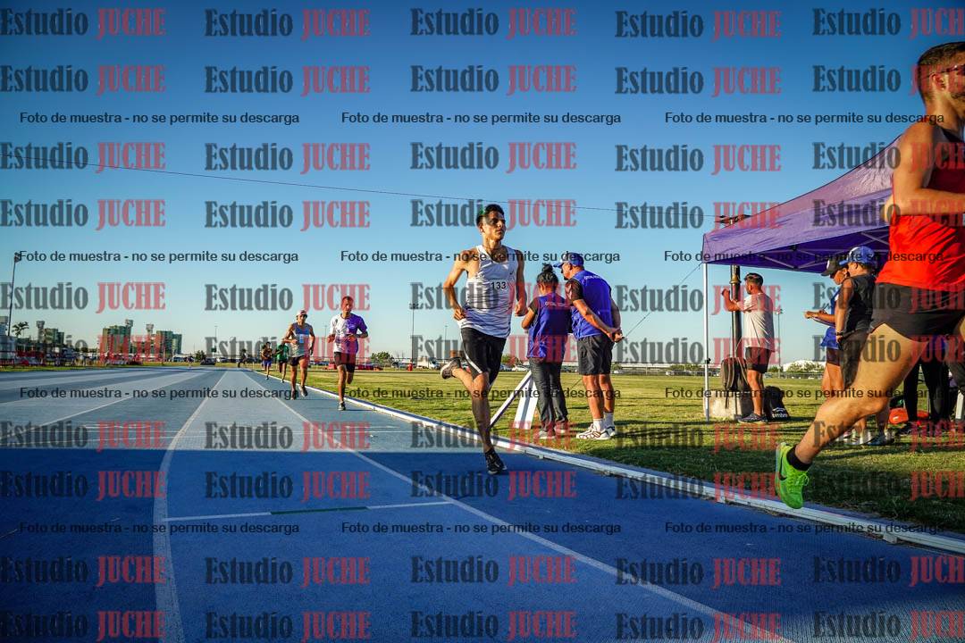 Fotos de los 1500 m llanos de varones