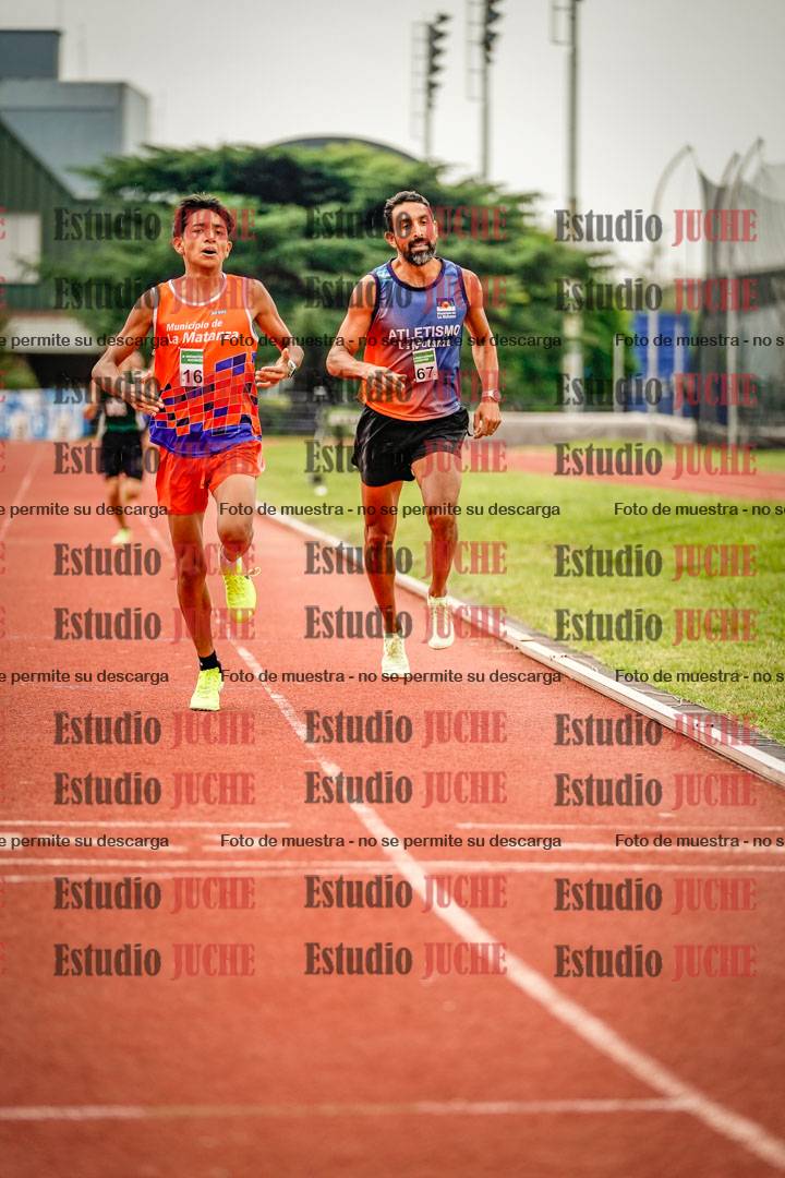 Fotos de los 800 m de varones