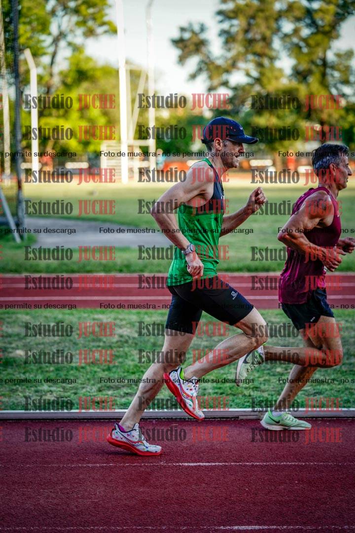Fotos de los 3000 m llanos de varones