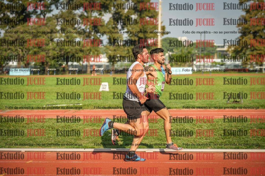 Fotos de los 3000 m llanos de varones