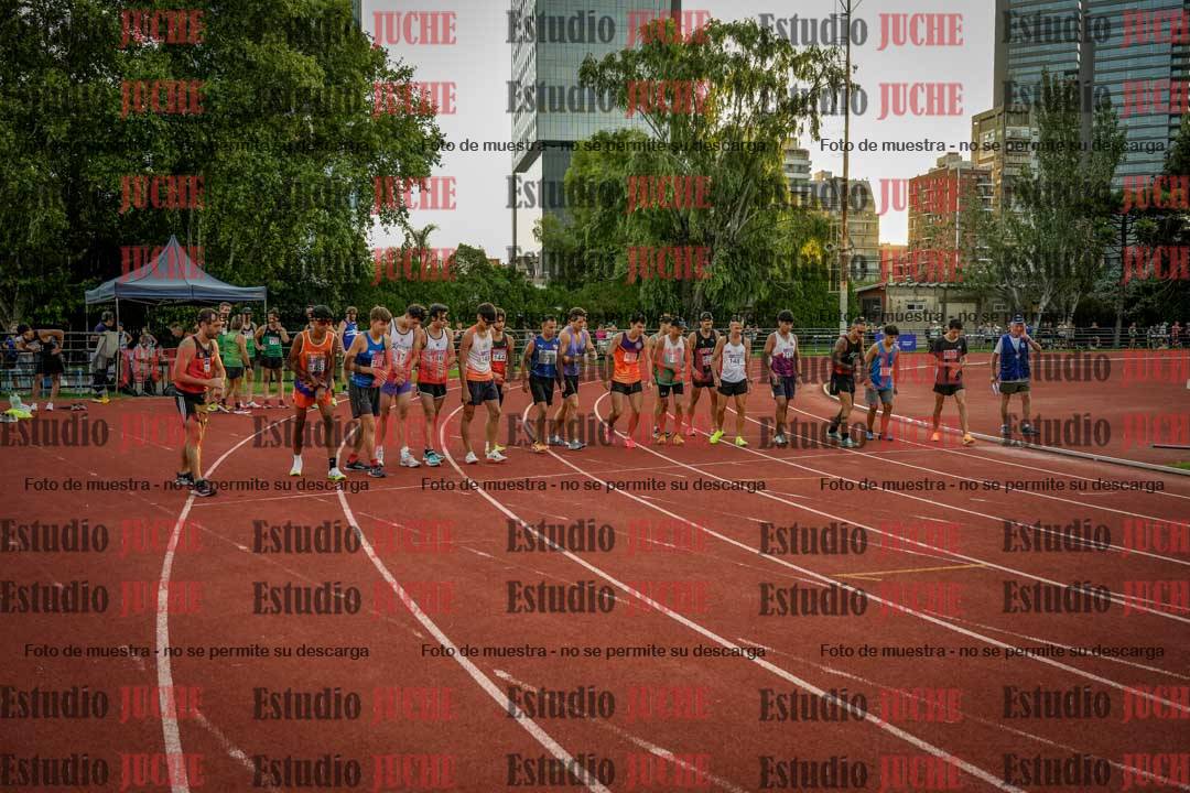 Fotos de los 1500 m llanos de varones