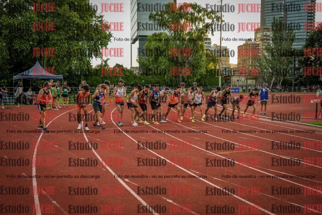 Fotos de los 1500 m llanos de varones