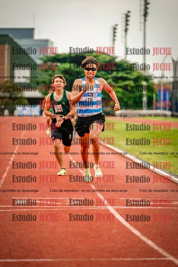 Fotos de los 800 m de varones
