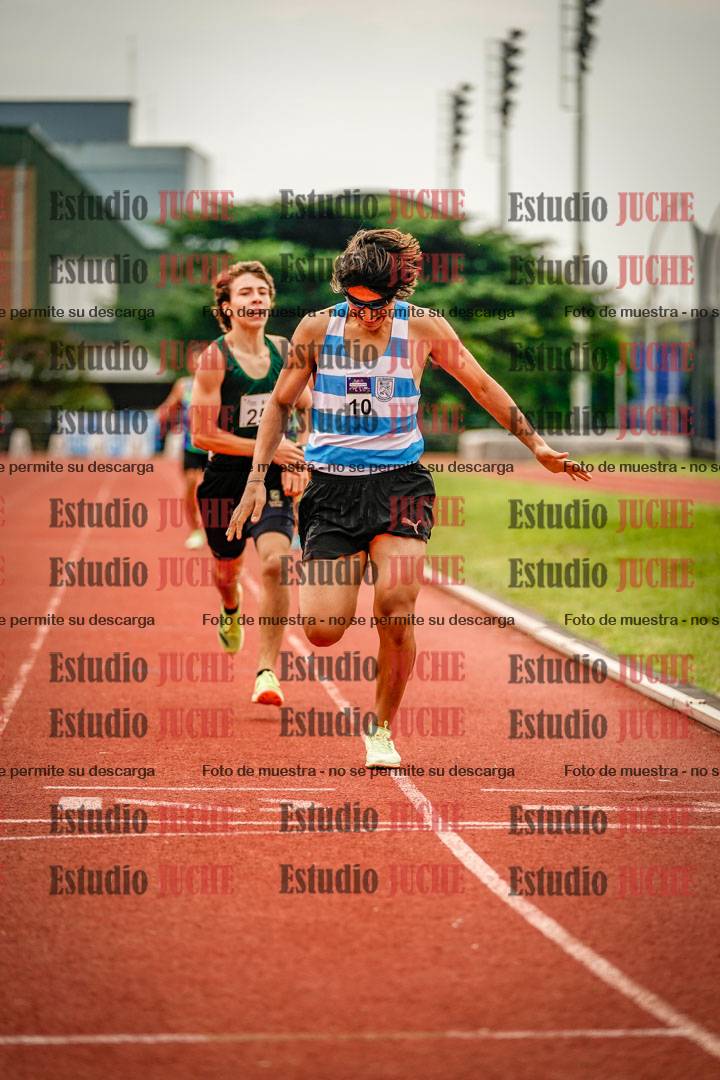 Fotos de los 800 m de varones