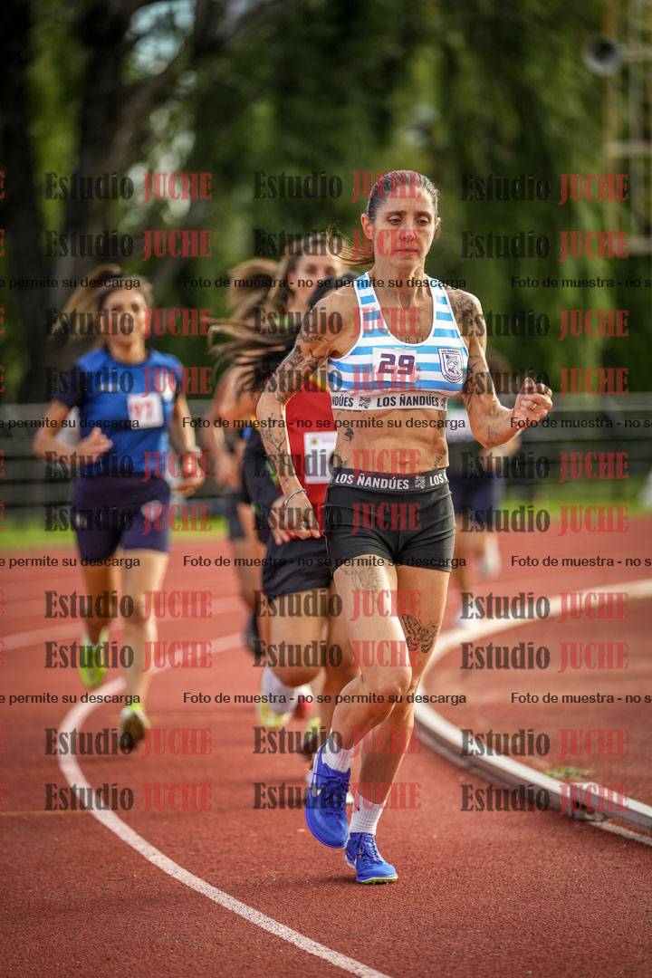 Fotos de los 1500 m llanos de mujeres