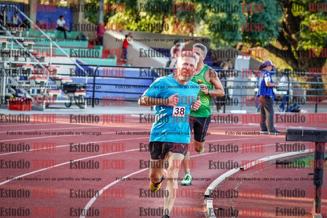 Fotos de los 3000 m llanos de varones