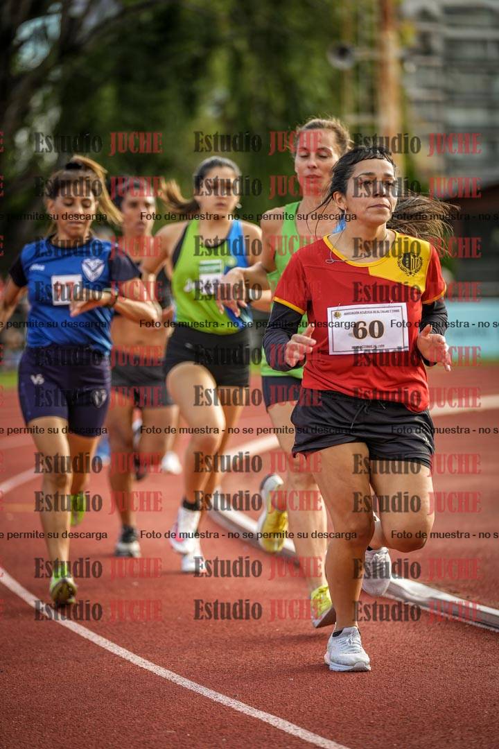 Fotos de los 1500 m llanos de mujeres