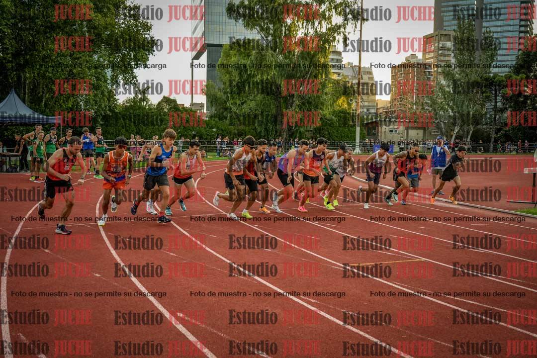Fotos de los 1500 m llanos de varones