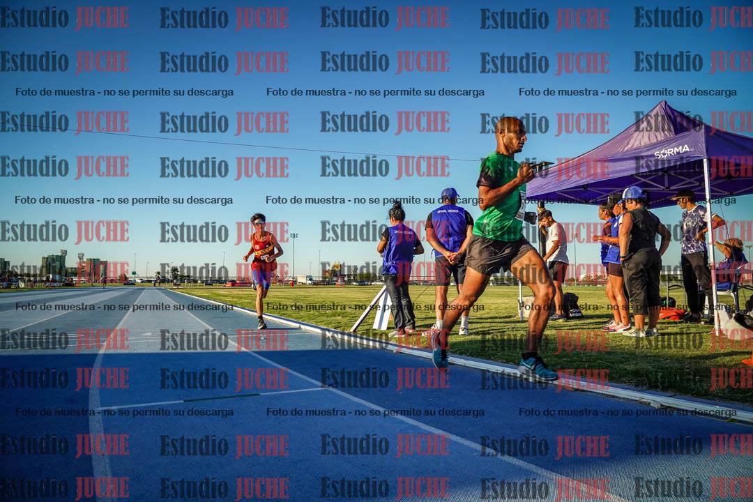 Fotos de los 1500 m llanos de varones