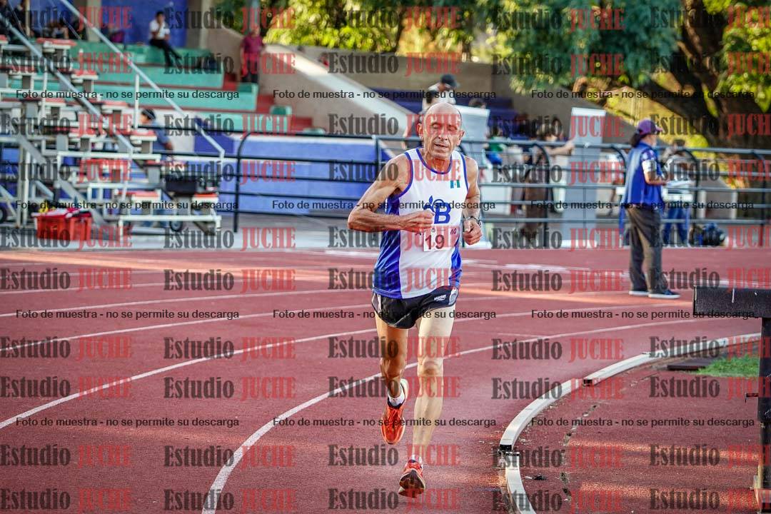 Fotos de los 3000 m llanos de varones