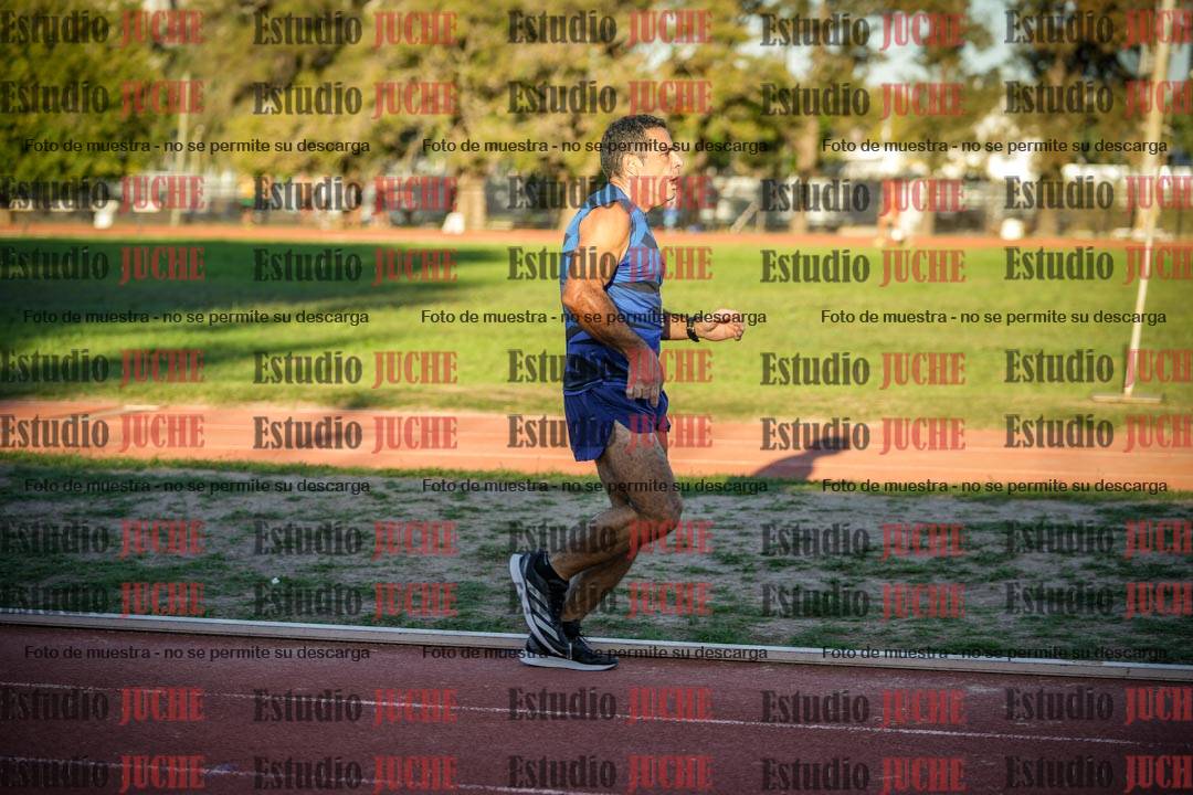 Fotos de los 3000 m llanos de varones