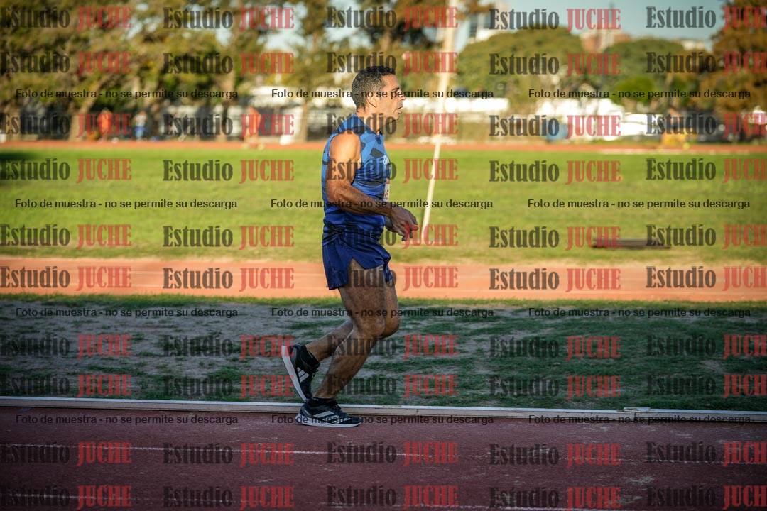 Fotos de los 3000 m llanos de varones