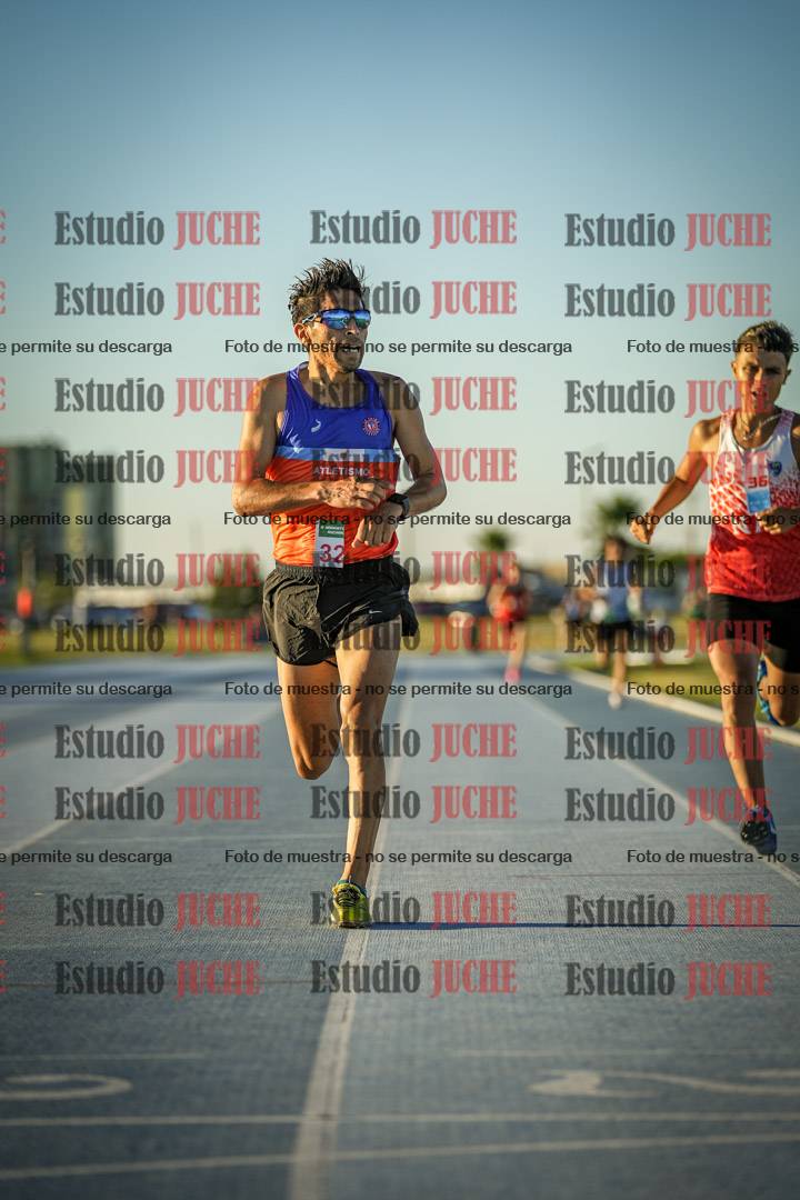 Fotos de los 1500 m llanos de varones
