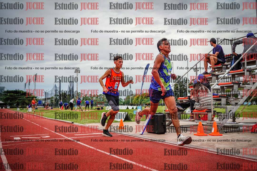 Fotos de los 3000 m llanos de varones