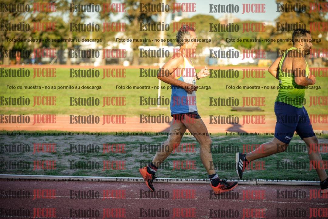 Fotos de los 3000 m llanos de varones