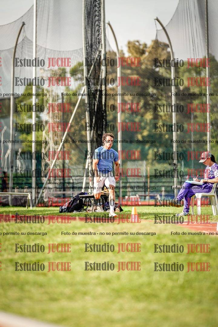 Fotos del salto triple de mujeres y varones