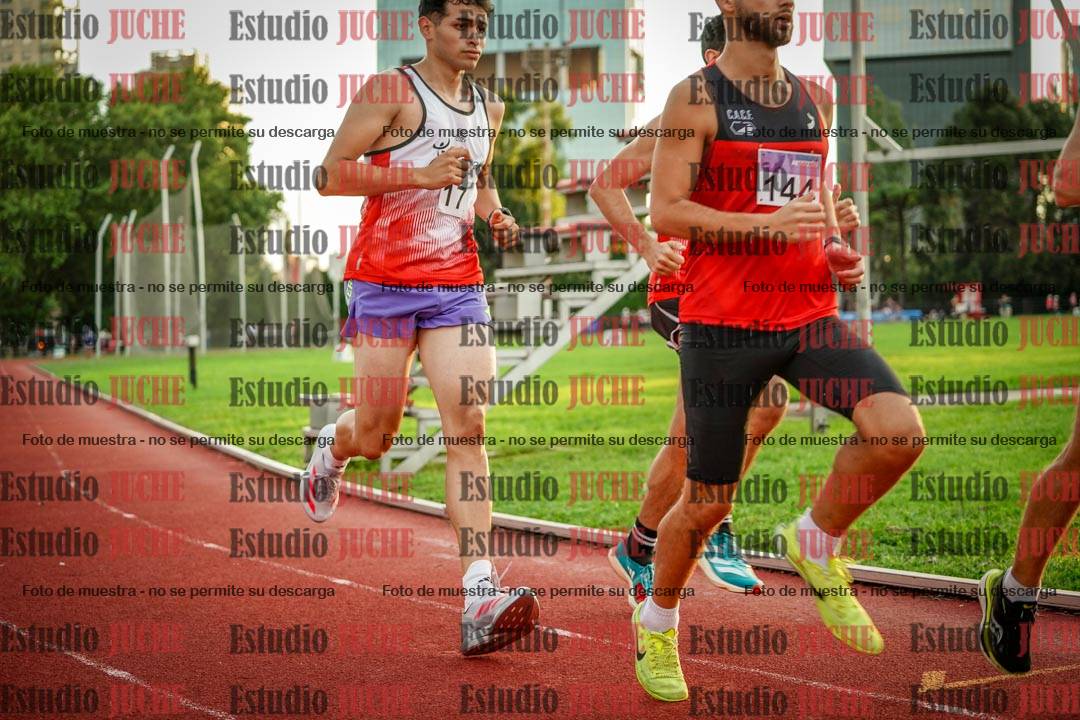 Fotos de los 1500 m llanos de varones